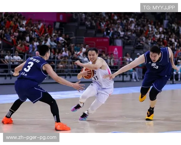 篮球运动员如何通过多样化训练提升突破和传球的综合能力