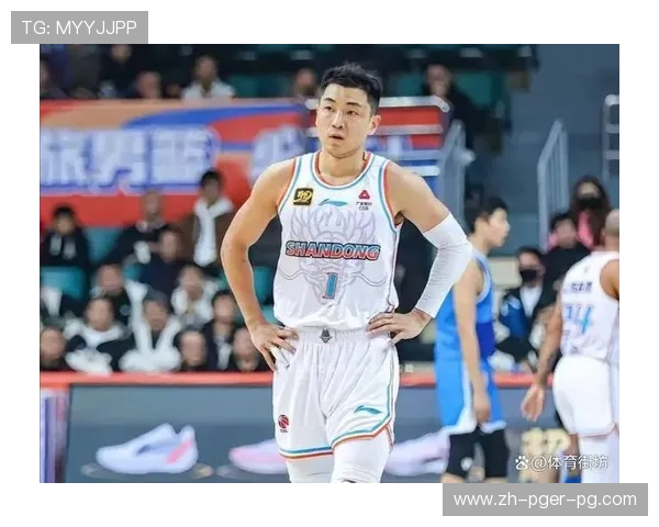 足球队CBA城市英雄背后的热血拼搏与艰苦训练日常揭秘